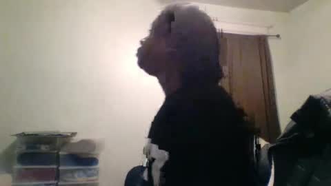 ms pretty online show from February 19, 2:44 am