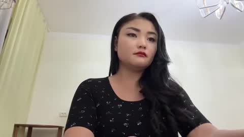 delicious_dream_ online show from November 10, 4:43 pm