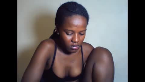 EVAH online show from September 14, 3:46 pm