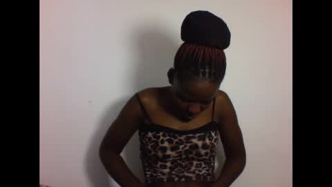 EVAH online show from February 20, 11:45 am