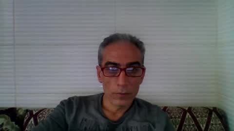 deliciousman online show from April 3, 6:31 am