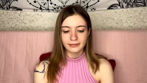 Sia online show from March 29, 1:24 pm