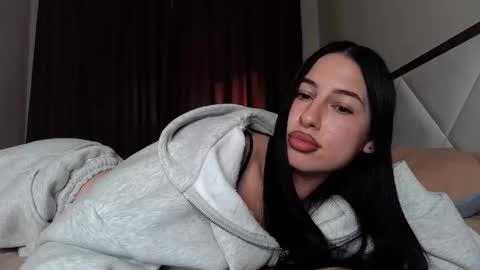 delly_love online show from October 20, 2:44 pm