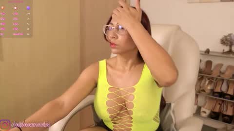  Delsee   online show from September 25, 9:00 pm