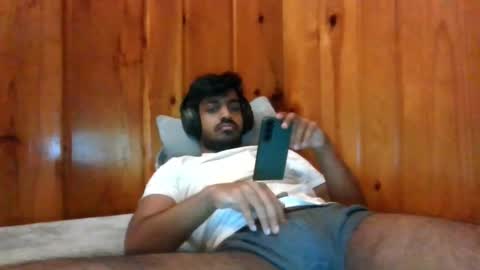 Snapshot of delta0211 chatting on December 22, 12:07 am delta0211 online show from December 22, 12:07 am