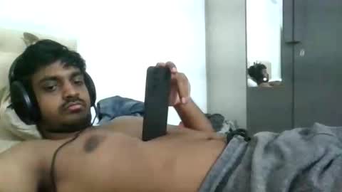 delta0211 online show from December 1, 5:55 pm