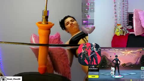 demiii online show from May 5, 9:04 am