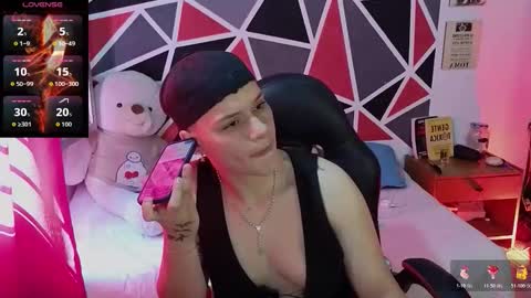 DEMI online show from February 11, 7:50 pm