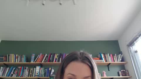 demmetria online show from December 16, 6:03 pm