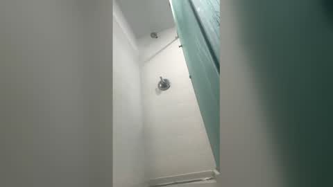 Demon danni online show from April 7, 9:33 am