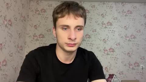 denflexqw online show from March 25, 6:25 pm