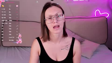 Elina online show from October 22, 3:31 am