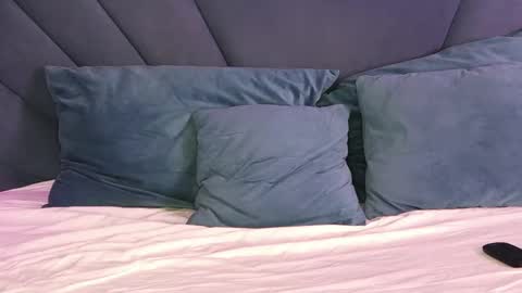 Denisa online show from May 2, 5:35 am