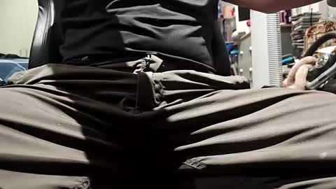 dennis210586 online show from February 5, 2:26 am