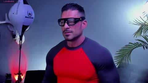 dennis_cox_ online show from January 12, 8:49 pm