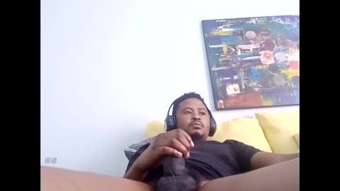 mastER blACK online show from April 9, 6:19 am