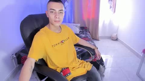 Dereck Boy online show from November 24, 7:45 pm