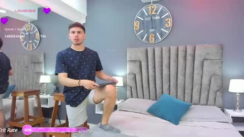 Snapshot of derek_hussain chatting on December 29, 7:43 pm Derek Hussain online show from December 29, 7:43 pm