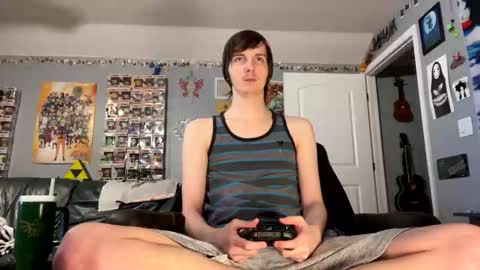 derekdings online show from March 17, 8:25 pm