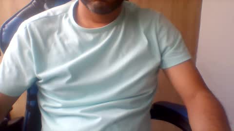     online show from March 31, 9:26 pm