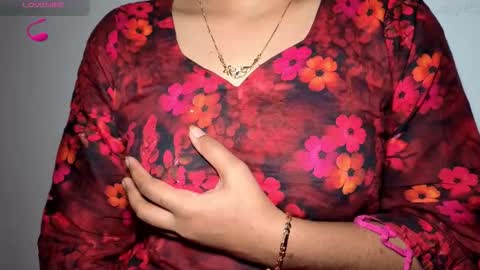 Eva and Adam online show from November 18, 6:11 pm