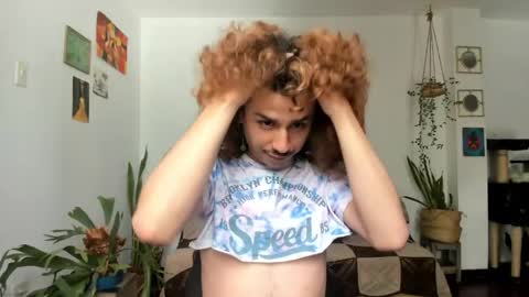 Desidias online show from May 14, 5:55 pm
