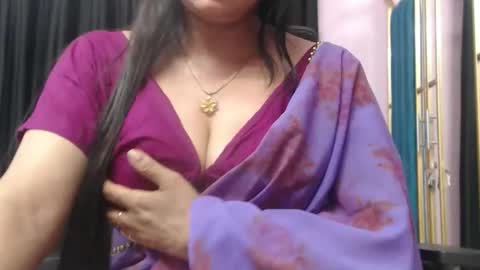 Snapshot of desimaisa130 chatting on October 21, 6:00 pm Maisa online show from October 21, 6:00 pm