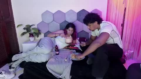 TORI AND MR. BEAR online show from May 17, 6:39 pm