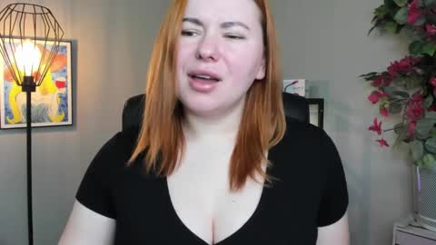 LAYLA online show from April 9, 7:03 am