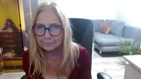 S O F I A online show from January 16, 3:43 pm