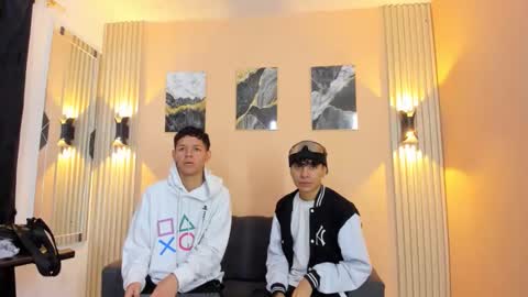 desiresofolympus_ online show from April 13, 8:02 pm