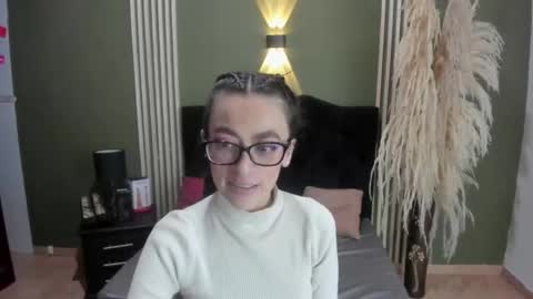 Desiring Angel online show from February 11, 4:22 am