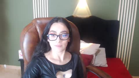 Desiring Angel online show from January 8, 3:17 pm