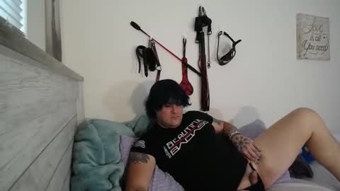 Dezmond online show from November 30, 11:34 pm