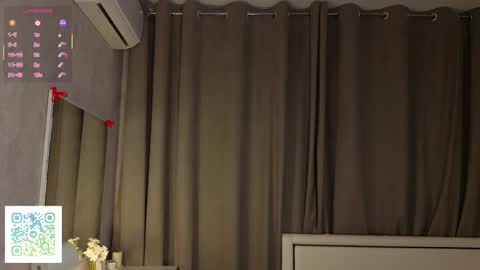 Jane online show from April 15, 7:58 pm