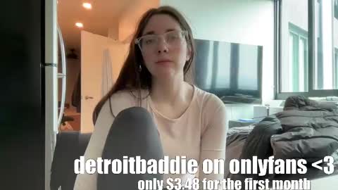 detroitbaddie online show from March 4, 3:59 pm
