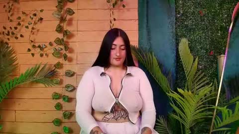     online show from January 14, 11:40 am