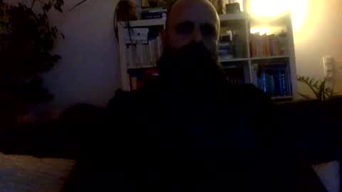 Snapshot of devil_dark_berlin chatting on December 29, 11:50 pm ooo  Devil Dark  ooo online show from December 29, 11:50 pm