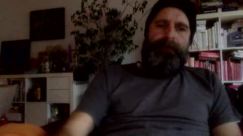 Snapshot of devil_dark_berlin chatting on December 4, 1:14 pm ooo  Devil Dark  ooo online show from December 4, 1:14 pm