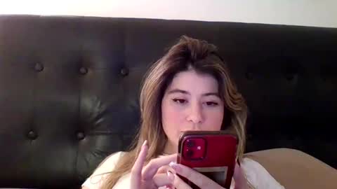 devilbabi online show from October 27, 8:31 pm