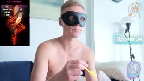 Devilinmask666 online show from March 10, 8:40 am