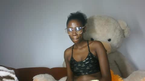 devilish_3710 online show from June 27, 9:15 am