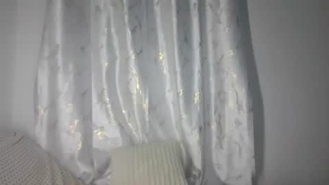 devilish_3710 online show from June 13, 7:46 pm