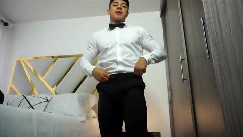 Devin Hunter online show from March 4, 7:54 pm