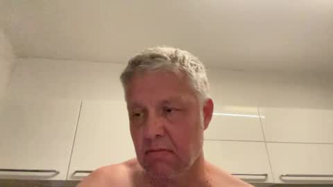 Devon online show from July 4, 9:51 pm