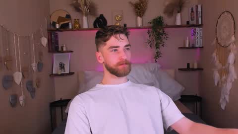 Dexter online show from November 7, 9:39 pm