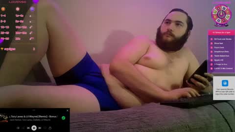 Dustin Independent Model online show from December 2, 8:25 am