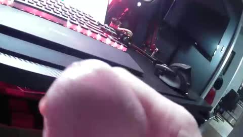 dh775638 online show from October 26, 4:13 am