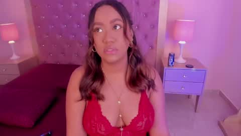 dhaliabonett online show from April 21, 2:51 am