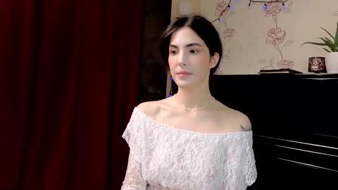 Snapshot of di_moon_ chatting on October 11, 2:22 pm Diana online show from October 11, 2:22 pm